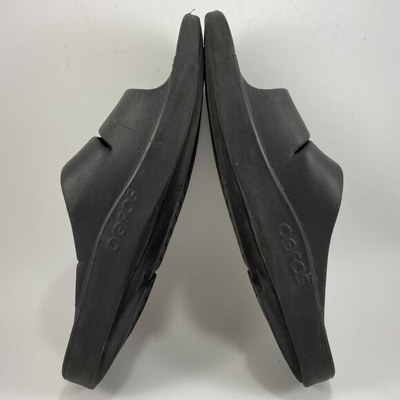 Oofos Ooahh Comfort Slide Mens Size 9, Womens Size 11 Black Recovery Sandals